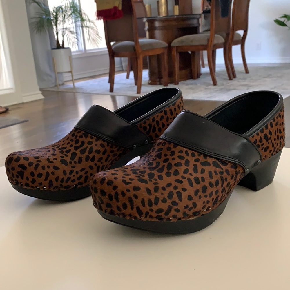 Dansko Clogs size 39